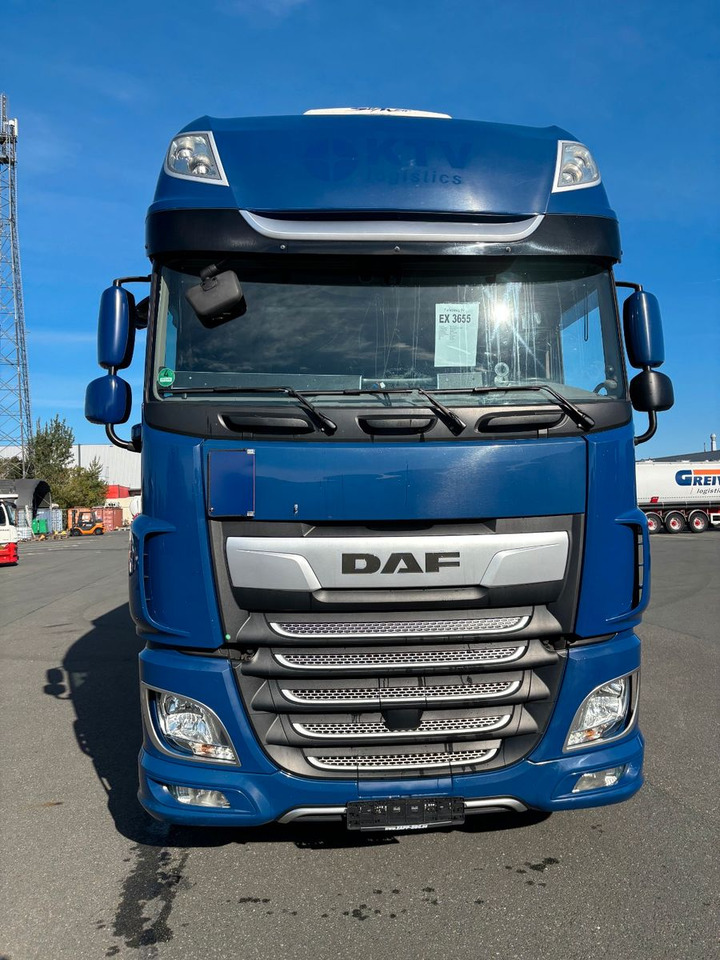 DAF SSC XF 480 Jumbozug + Anh Wecon Staplerhalterung - Camion à rideaux coulissants: photos 2 DAF SSC XF 480 Jumbozug + Anh Wecon Staplerhalterung - Camion à rideaux coulissants: photos 2