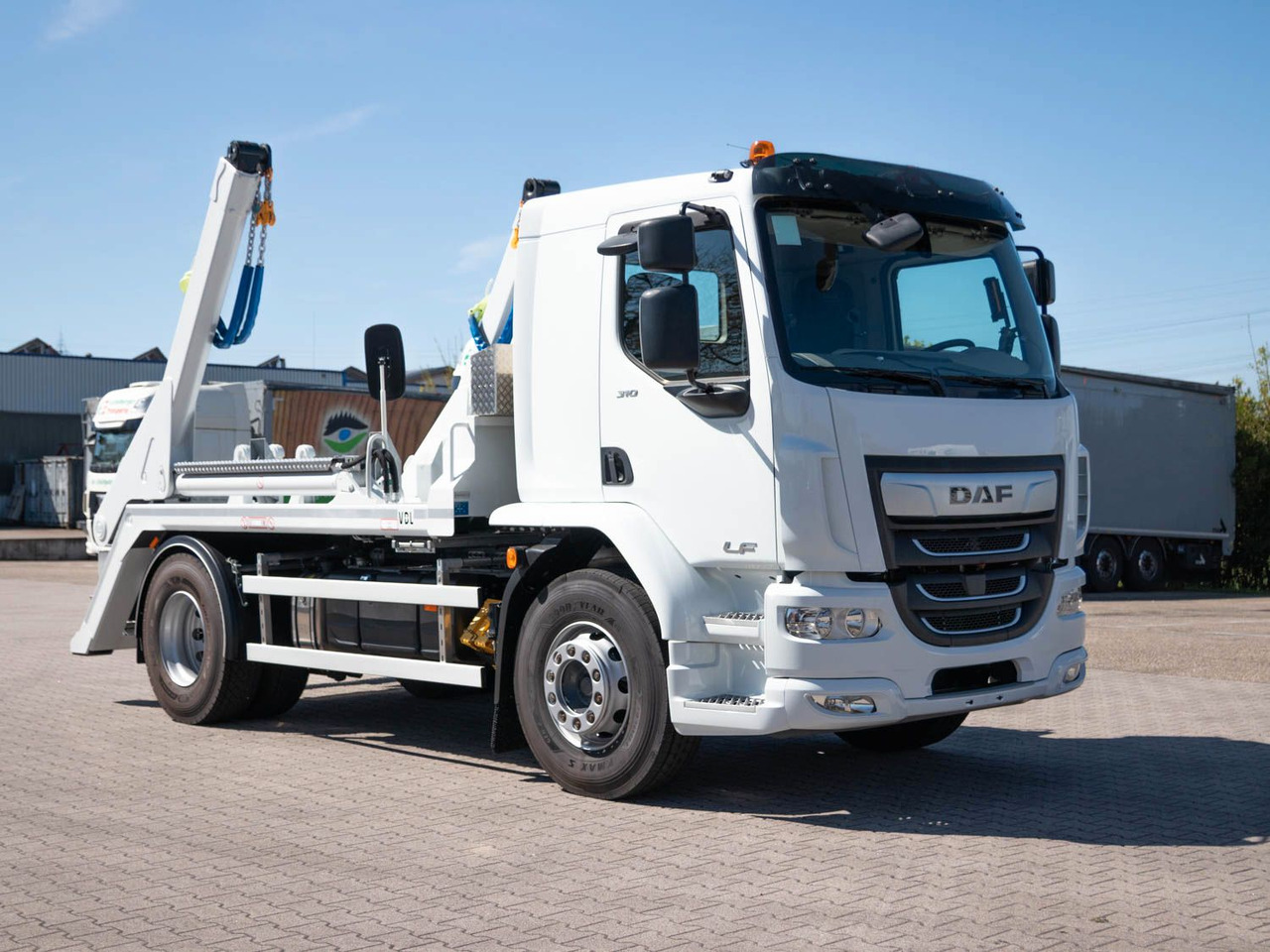DAF FA LF 310 19t Absetzkipper VDL - Camion benne: photos 3 DAF FA LF 310 19t Absetzkipper VDL - Camion benne: photos 3