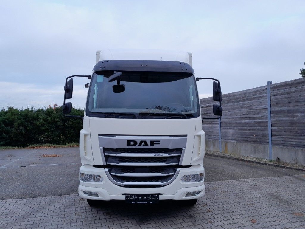 DAF FA XB 290 16t Spier Plywoodkoffer - Camion fourgon: photos 3 DAF FA XB 290 16t Spier Plywoodkoffer - Camion fourgon: photos 3