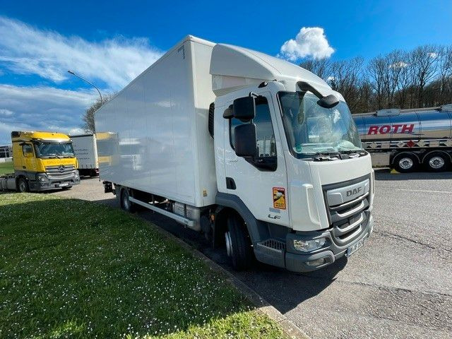 DAF LF 260 FA 12t Koffer - Camion fourgon: photos 1 DAF LF 260 FA 12t Koffer - Camion fourgon: photos 1
