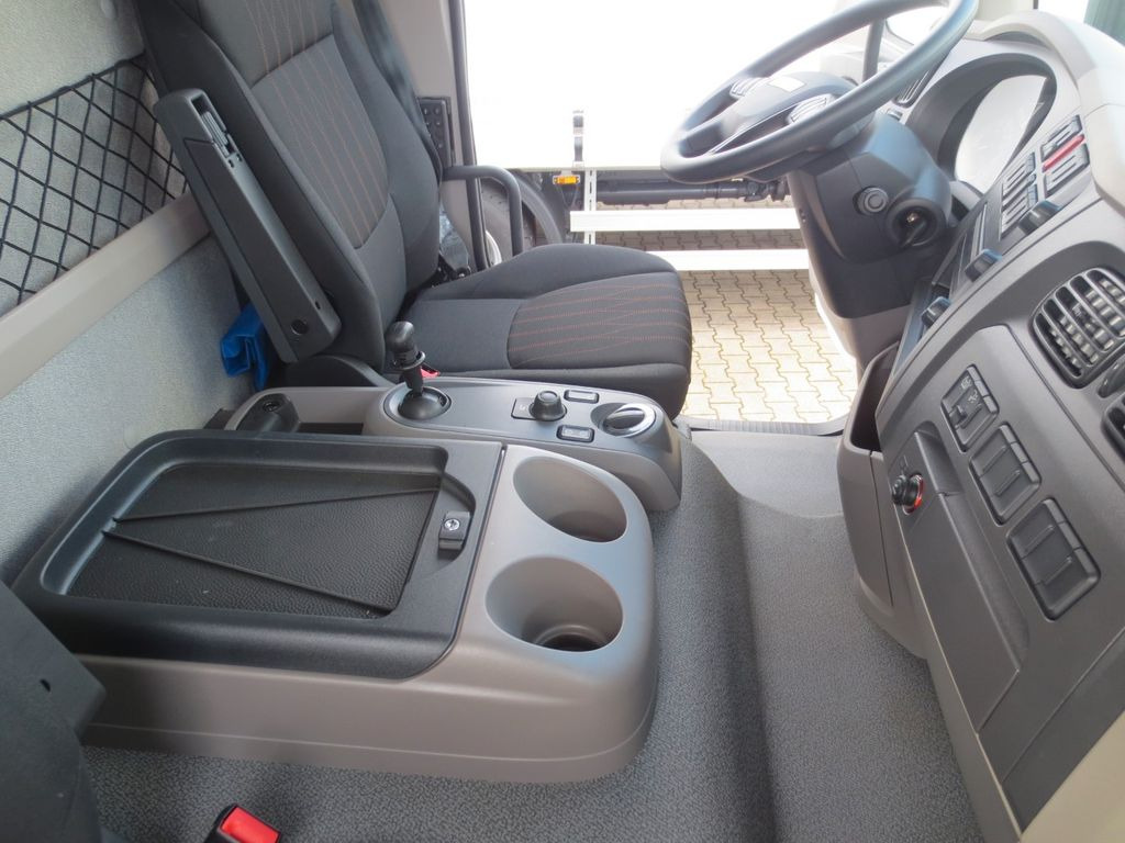 Camion pour le transport de boissons DAF LF 310 18t Zikun Getränkeaufbau: photos 8