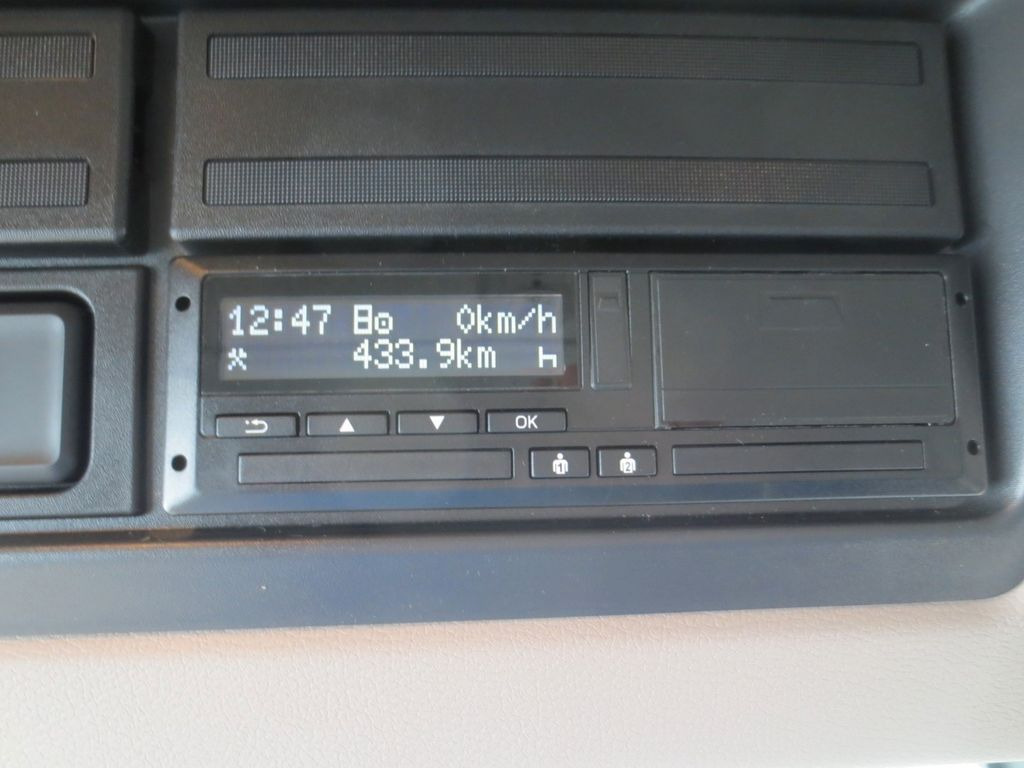 Camion pour le transport de boissons DAF LF 310 18t Zikun Getränkeaufbau: photos 17