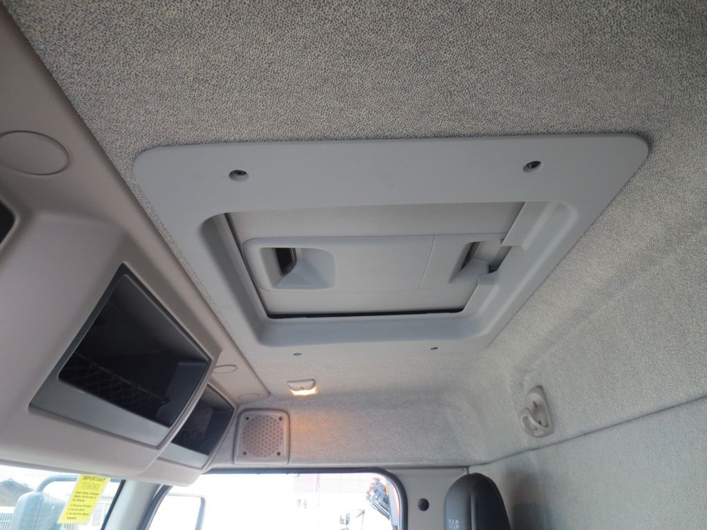 Camion pour le transport de boissons DAF LF 310 18t Zikun Getränkeaufbau: photos 18