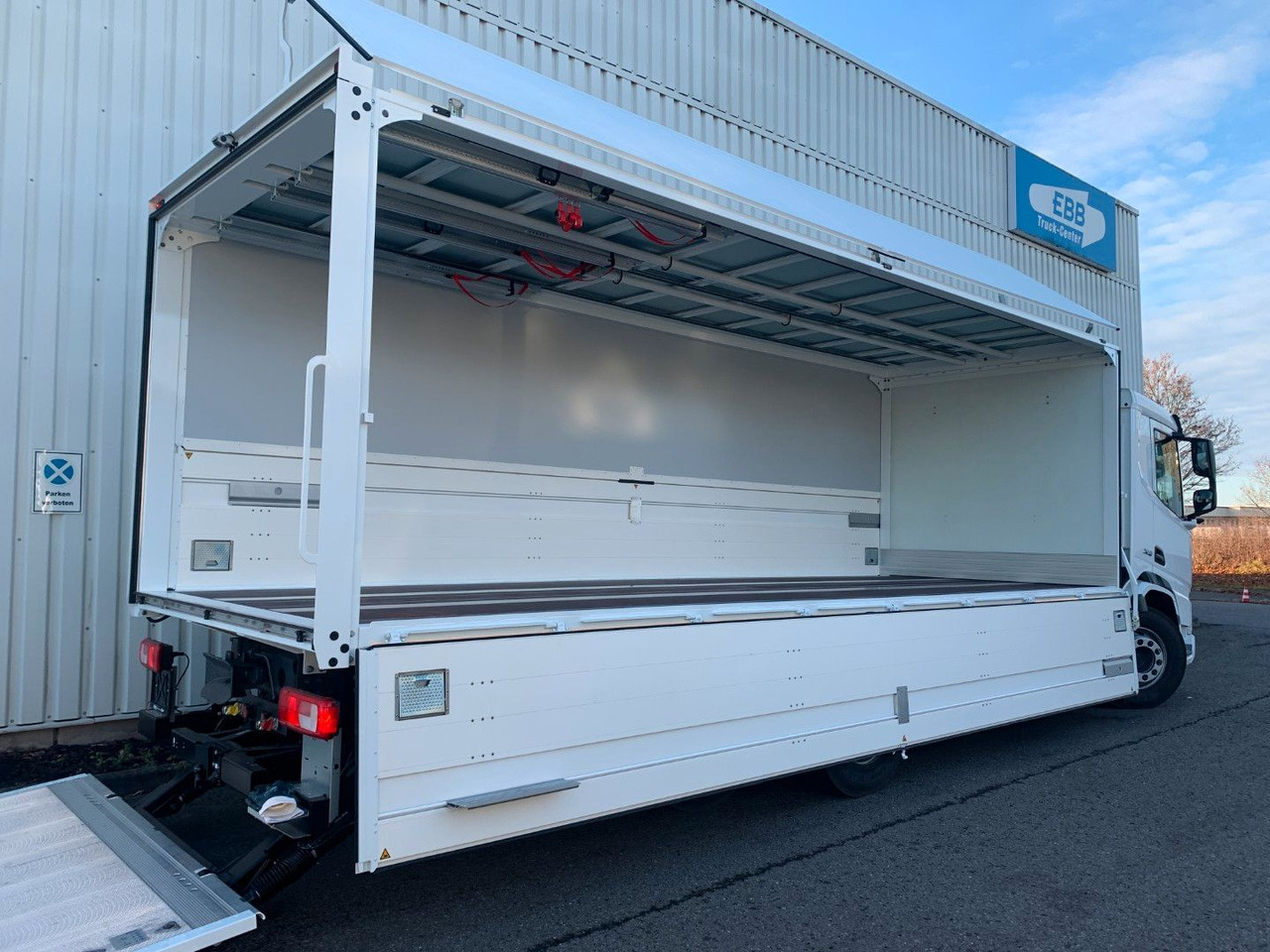 DAF XD 450 FAN Fahrgestell DAF XD 450 FAN Swing-Board-Aufbau - Châssis cabine: photos 5 DAF XD 450 FAN Fahrgestell DAF XD 450 FAN Swing-Board-Aufbau - Châssis cabine: photos 5