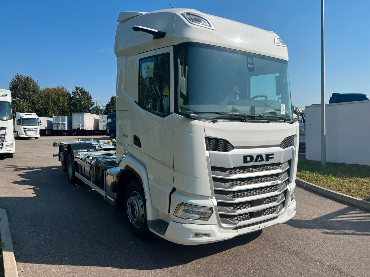 DAF XF 480 FAN Mutliwechsler 1020-1320 DAF XF 480 FAN Mutliwechsler 1020-1320 - Camion porte-conteneur/ Caisse mobile: photos 2 DAF XF 480 FAN Mutliwechsler 1020-1320 DAF XF 480 FAN Mutliwechsler 1020-1320 - Camion porte-conteneur/ Caisse mobile: photos 2