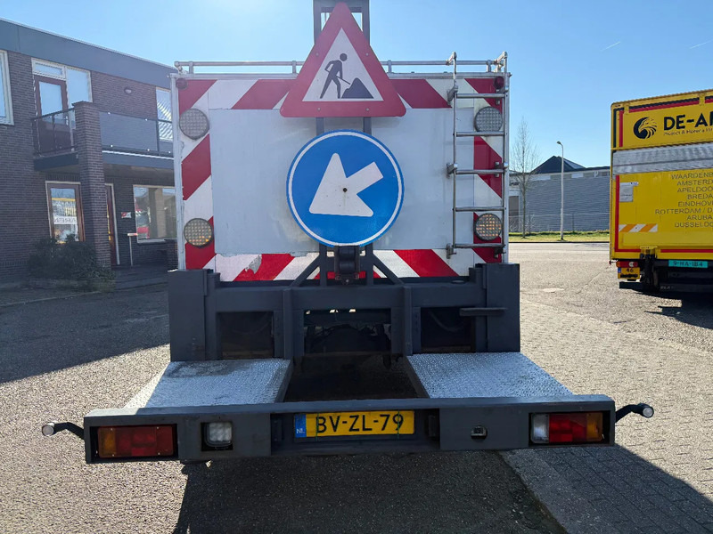 Iveco ML 100 ML100E18 custers skyworker 2009 - Camion: photos 5 Iveco ML 100 ML100E18 custers skyworker 2009 - Camion: photos 5