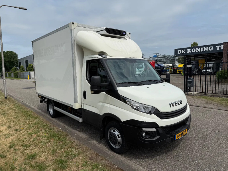 Iveco Daily 50 50C18 frigo 2018 - Véhicule utilitaire frigorifique: photos 2 Iveco Daily 50 50C18 frigo 2018 - Véhicule utilitaire frigorifique: photos 2