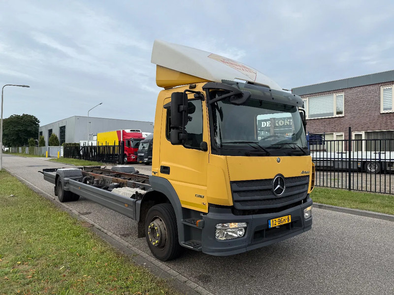 Mercedes-Benz Atego 1318 L - Châssis cabine: photos 1 Mercedes-Benz Atego 1318 L - Châssis cabine: photos 1