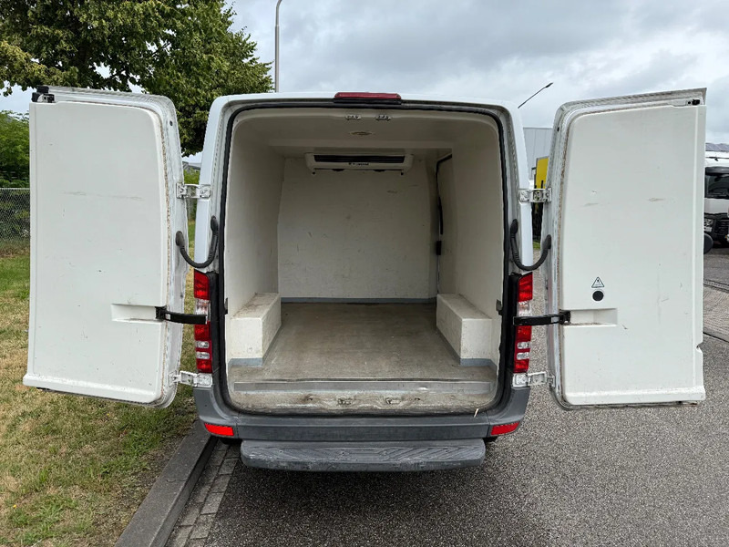 Mercedes-Benz Sprinter 313 2010 kuhlung diepfreez - Véhicule utilitaire frigorifique: photos 3 Mercedes-Benz Sprinter 313 2010 kuhlung diepfreez - Véhicule utilitaire frigorifique: photos 3