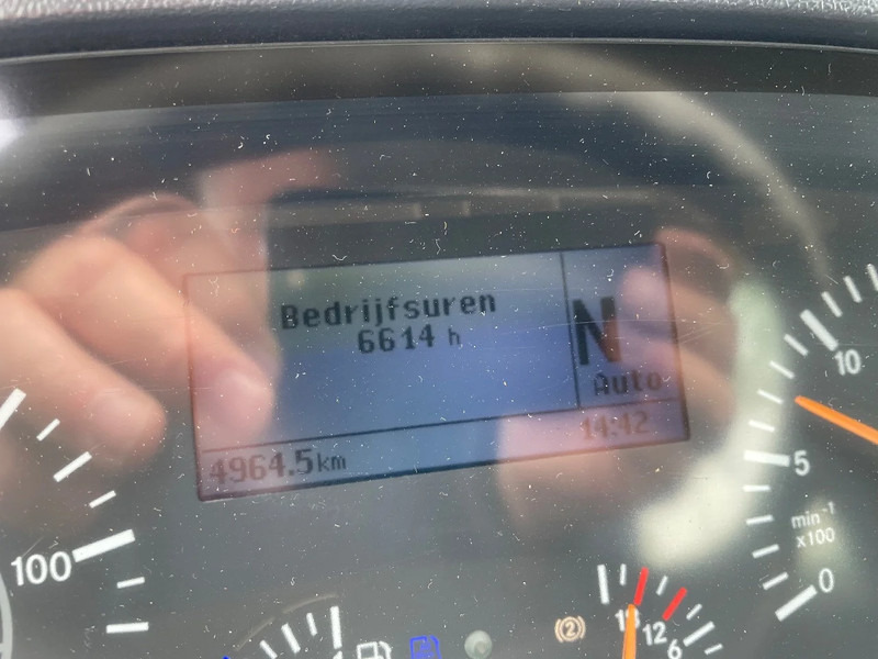 Camion benne Mercedes-Benz unimog U400: photos 11 Camion benne Mercedes-Benz unimog U400: photos 11