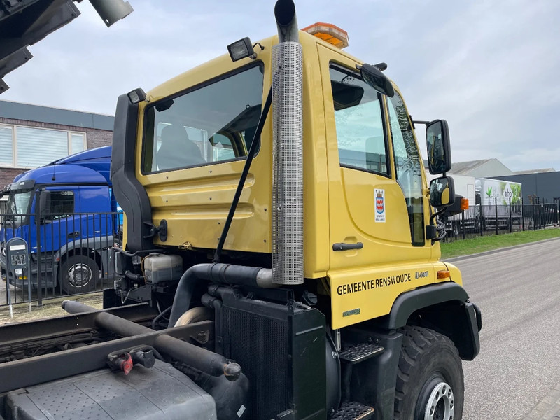 Camion benne Mercedes-Benz unimog U400: photos 9 Camion benne Mercedes-Benz unimog U400: photos 9