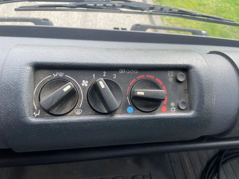 Camion benne Mercedes-Benz unimog U400: photos 15 Camion benne Mercedes-Benz unimog U400: photos 15