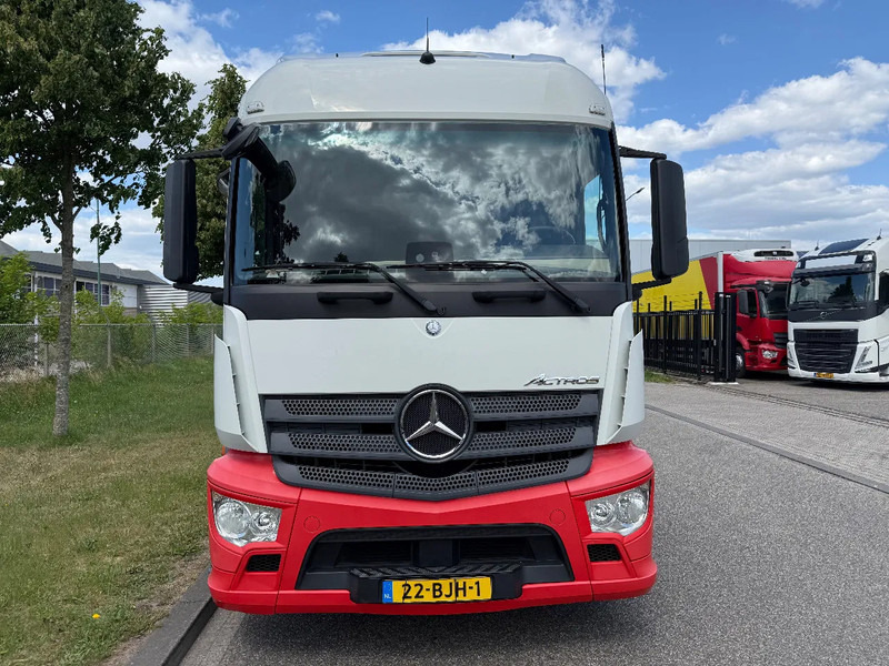 Mercedes-Benz Actros 1936 L 3-2017 only 780.000 km - Tracteur routier: photos 3 Mercedes-Benz Actros 1936 L 3-2017 only 780.000 km - Tracteur routier: photos 3