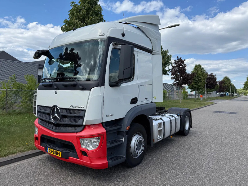 Mercedes-Benz Actros 1936 L 3-2017 only 780.000 km - Tracteur routier: photos 1 Mercedes-Benz Actros 1936 L 3-2017 only 780.000 km - Tracteur routier: photos 1