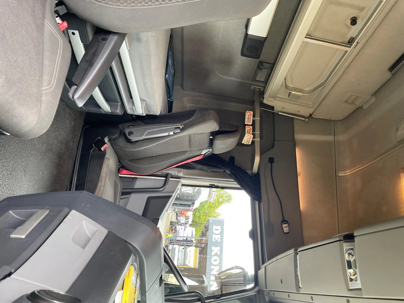 Tracteur routier Renault T 430 euro 6 2015 only 696.000 km: photos 8