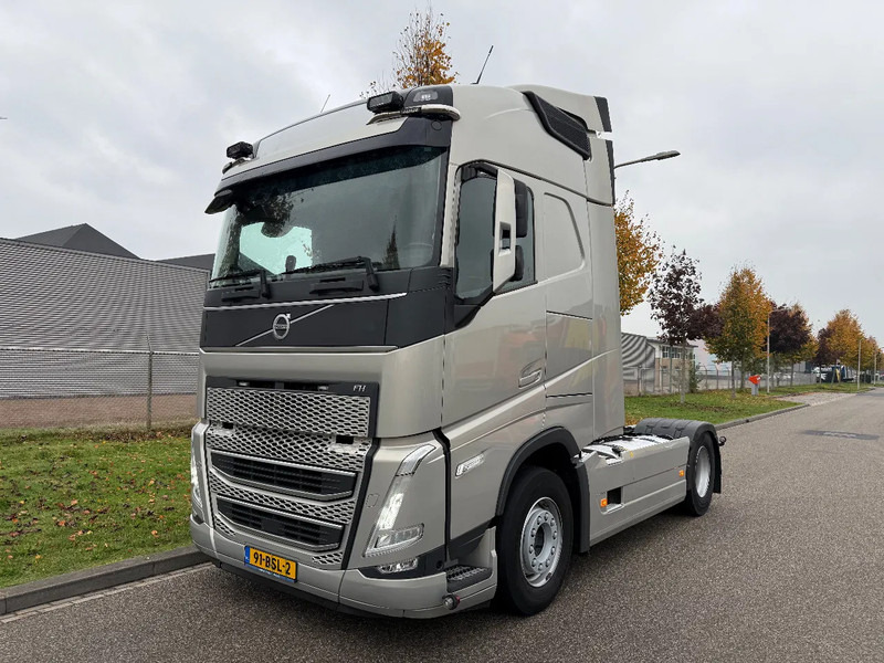 Volvo FH 460 2022 only 406.000 km !!! - Tracteur routier: photos 1 Volvo FH 460 2022 only 406.000 km !!! - Tracteur routier: photos 1