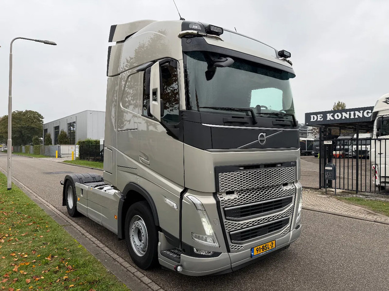 Volvo FH 460 2022 only 406.000 km !!! - Tracteur routier: photos 2 Volvo FH 460 2022 only 406.000 km !!! - Tracteur routier: photos 2