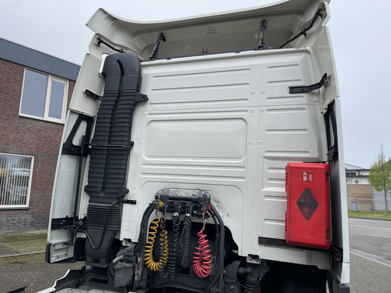 Volvo FM 370 euro 6 - Tracteur routier: photos 5 Volvo FM 370 euro 6 - Tracteur routier: photos 5