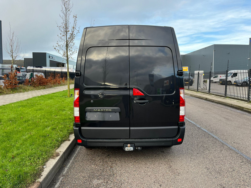 Renault Master 130.33 L2H2 2.3dci - Fourgonnette: photos 4 Renault Master 130.33 L2H2 2.3dci - Fourgonnette: photos 4