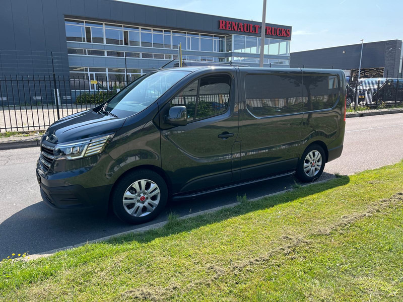 Renault Trafic Red 2.0 CDI, L1 H1, 150 PK, Euro 6, Airco, cruise, nav, camera, - Fourgonnette: photos 2 Renault Trafic Red 2.0 CDI, L1 H1, 150 PK, Euro 6, Airco, cruise, nav, camera, - Fourgonnette: photos 2