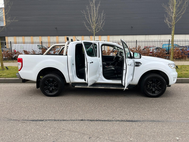 Ford Ranger Limited Double Cabin, EXPORT ONLY, INCL COC, 170pk, !!! 15608km, Full-Options - Véhicule utilitaire, Utilitaire double cabine: photos 4 Ford Ranger Limited Double Cabin, EXPORT ONLY, INCL COC, 170pk, !!! 15608km, Full-Options - Véhicule utilitaire, Utilitaire double cabine: photos 4