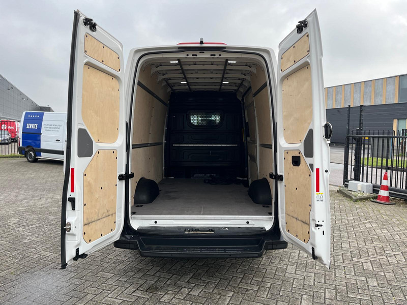 Fourgon utilitaire, Utilitaire électrique Volkswagen E-Crafter, Airco, Nav, Camera: photos 9