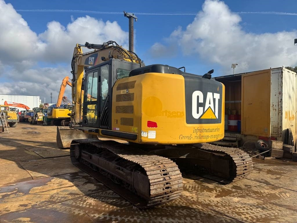 CAT 320 EL RR - Pelle sur chenille: photos 3 CAT 320 EL RR - Pelle sur chenille: photos 3