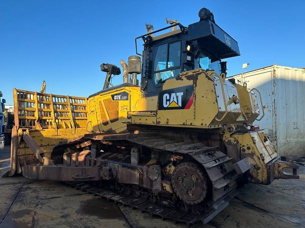 CAT D7E - Bulldozer: photos 3 CAT D7E - Bulldozer: photos 3