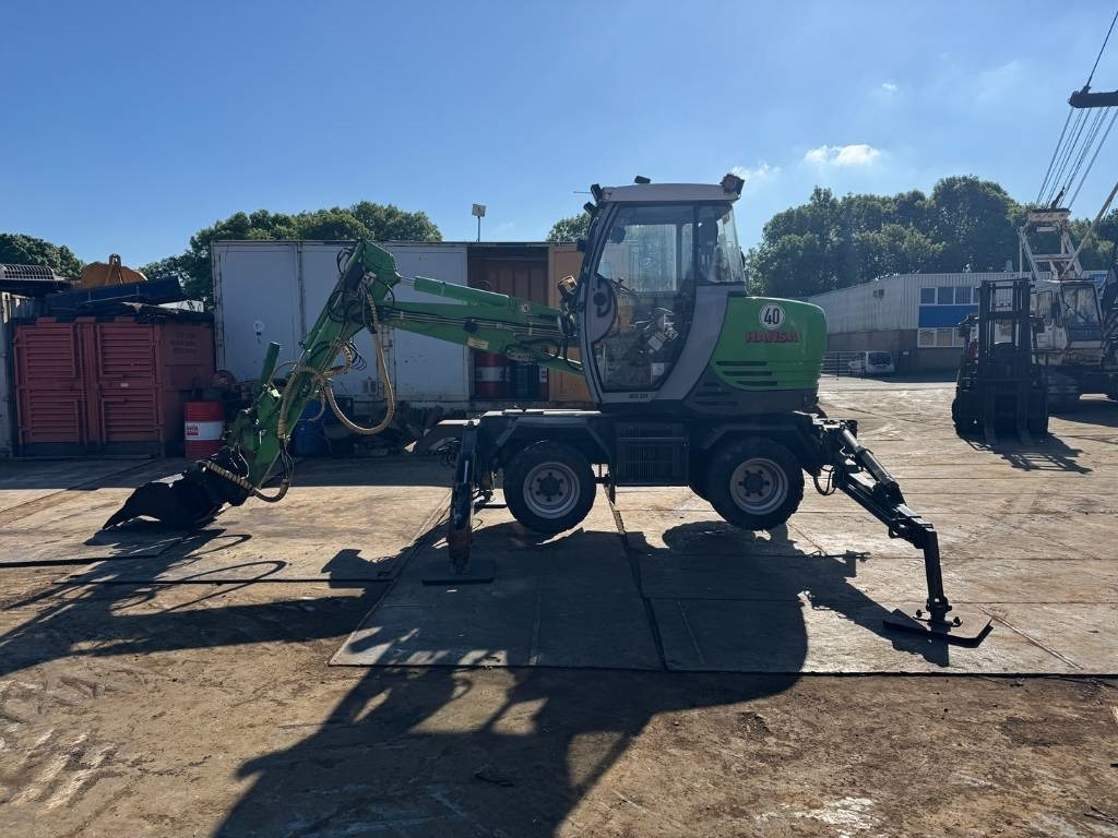 Hansa APZ 531 ( 40 KMH ) - Pelle sur pneus: photos 2 Hansa APZ 531 ( 40 KMH ) - Pelle sur pneus: photos 2