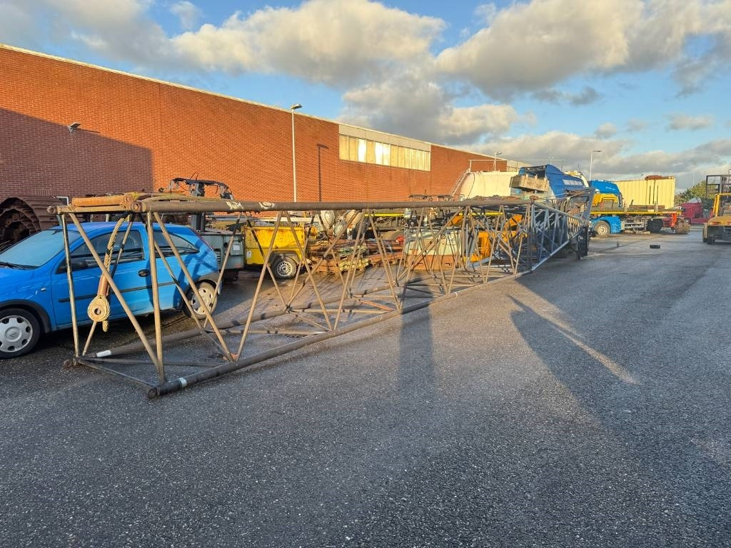 Grue sur chenilles Sumitomo LS218RH 80tons 33m boom: photos 6