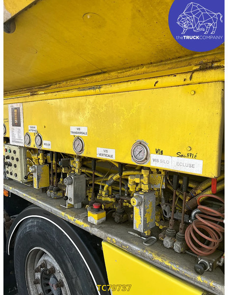 Lambrecht - Semi-remorque citerne: photos 3 Lambrecht - Semi-remorque citerne: photos 3