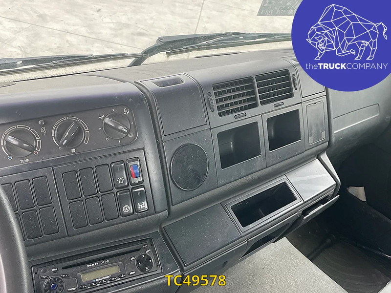 MAN TGA 350 - Camion porte-conteneur/ Caisse mobile: photos 3 MAN TGA 350 - Camion porte-conteneur/ Caisse mobile: photos 3