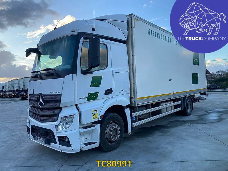 Mercedes-Benz Actros 1833 - Camion fourgon: photos 1 Mercedes-Benz Actros 1833 - Camion fourgon: photos 1