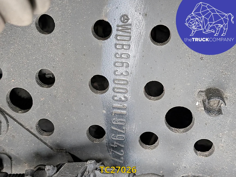 Camion fourgon Mercedes-Benz Actros 1833: photos 8