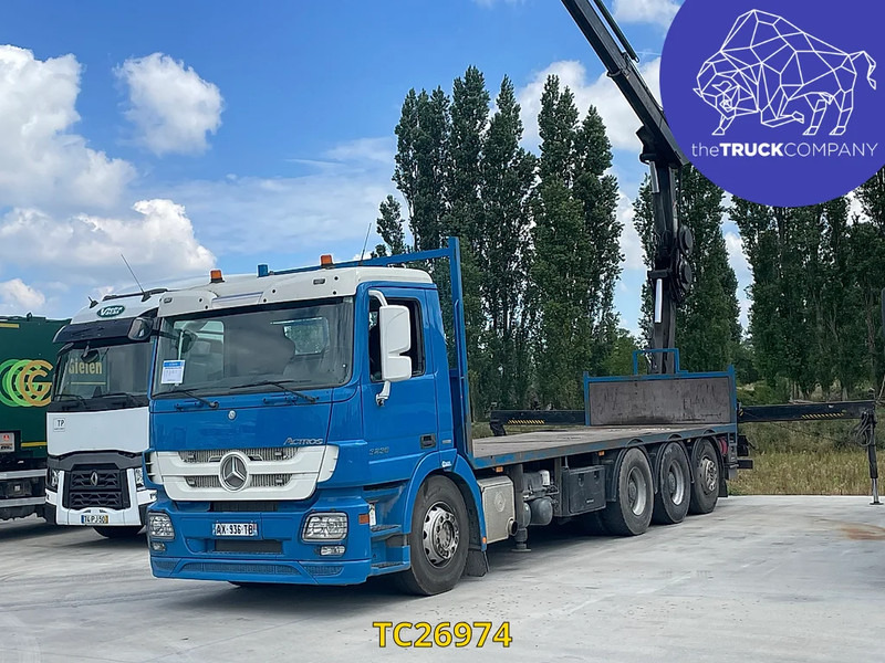 Mercedes-Benz Actros 3241 - Camion plateau: photos 1 Mercedes-Benz Actros 3241 - Camion plateau: photos 1