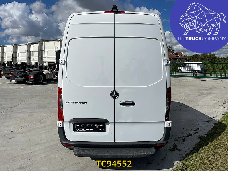 Mercedes-Benz E-Sprinter L2H2 41 kWh - Fourgon utilitaire, Utilitaire électrique: photos 4 Mercedes-Benz E-Sprinter L2H2 41 kWh - Fourgon utilitaire, Utilitaire électrique: photos 4
