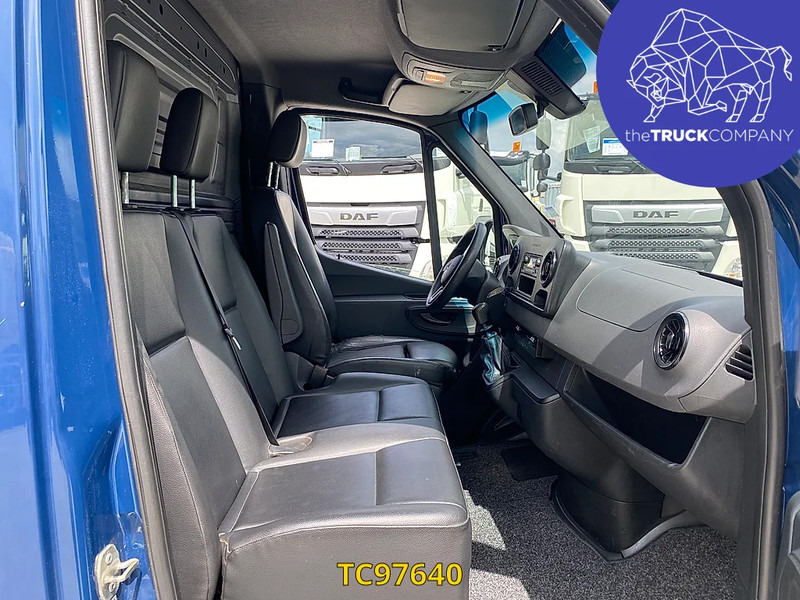 Mercedes-Benz Sprinter - Fourgon utilitaire: photos 5 Mercedes-Benz Sprinter - Fourgon utilitaire: photos 5