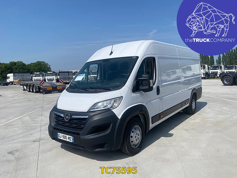 Opel Movano - Fourgon utilitaire: photos 1 Opel Movano - Fourgon utilitaire: photos 1