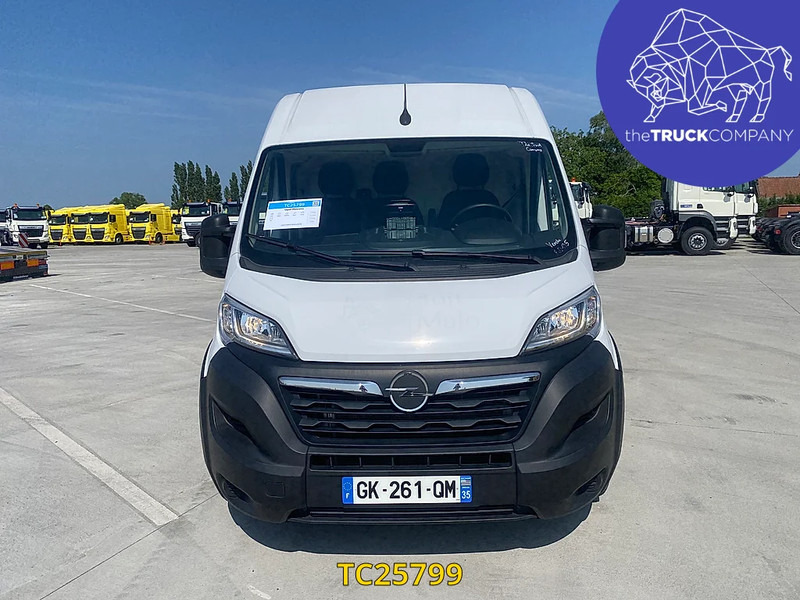 Opel Movano - Fourgon utilitaire: photos 2 Opel Movano - Fourgon utilitaire: photos 2