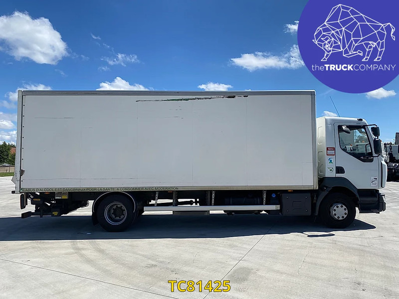 Renault D 210 - Camion fourgon: photos 2 Renault D 210 - Camion fourgon: photos 2