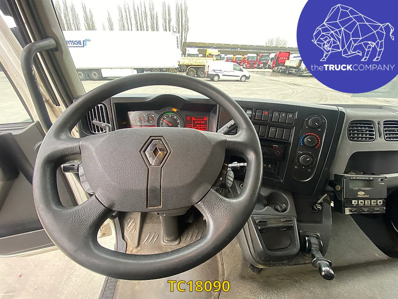 Renault D 240 - Camion frigorifique: photos 3 Renault D 240 - Camion frigorifique: photos 3