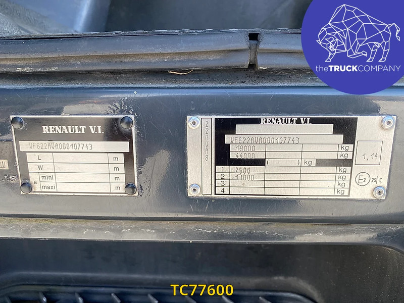Renault Premium 320 - Camion fourgon: photos 2 Renault Premium 320 - Camion fourgon: photos 2
