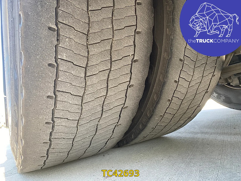 MAN TGX 460 - Tracteur routier: photos 4 MAN TGX 460 - Tracteur routier: photos 4