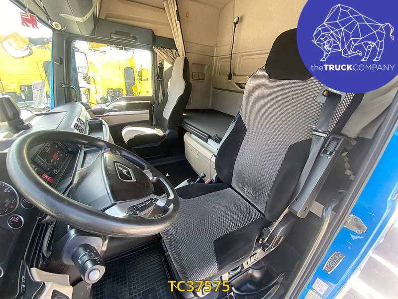 MAN TGX 460 - Tracteur routier: photos 5 MAN TGX 460 - Tracteur routier: photos 5