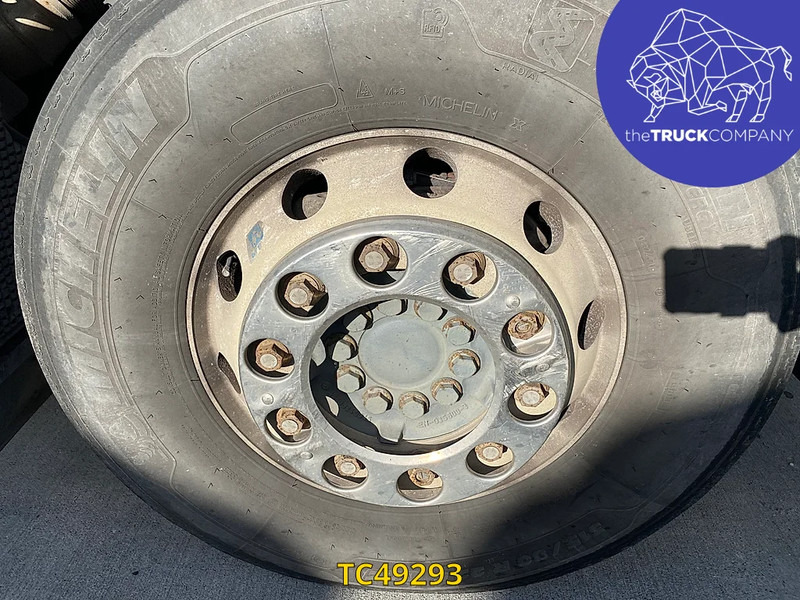 Crédit-bail Mercedes-Benz 18.42 Mercedes-Benz 18.42: photos 14 Crédit-bail Mercedes-Benz 18.42 Mercedes-Benz 18.42: photos 14