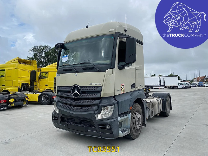 Mercedes-Benz Actros 1843 - Tracteur routier: photos 1 Mercedes-Benz Actros 1843 - Tracteur routier: photos 1