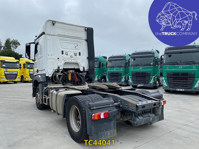 Mercedes-Benz Arocs 1943 - Tracteur routier: photos 3 Mercedes-Benz Arocs 1943 - Tracteur routier: photos 3