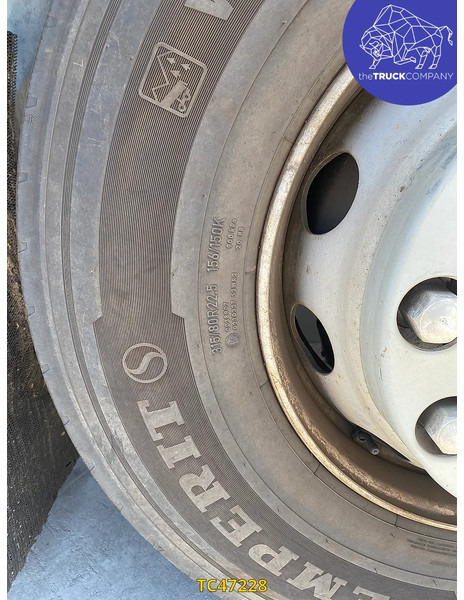 Renault C 430 - Tracteur routier: photos 3 Renault C 430 - Tracteur routier: photos 3