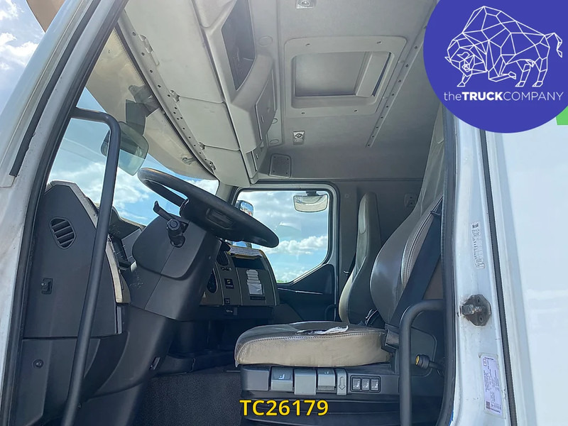 Renault Premium 460 DXI - Tracteur routier: photos 5 Renault Premium 460 DXI - Tracteur routier: photos 5