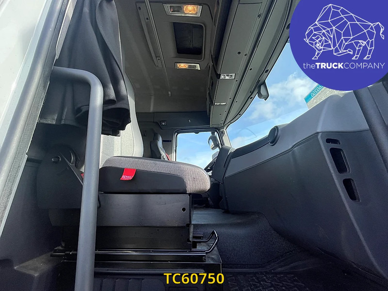 Renault T 430 - Tracteur routier: photos 4 Renault T 430 - Tracteur routier: photos 4